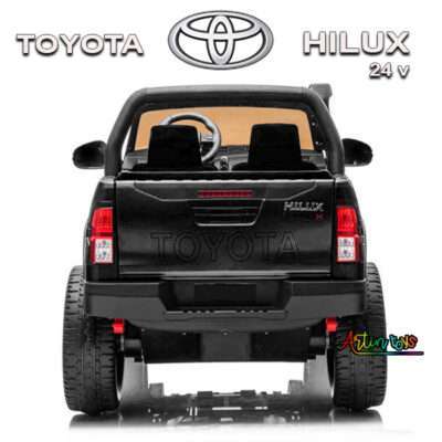 24-v-toyota-hilux-kids-ride-on-car-black-9-1.jpg 24-v-toyota-hilux-kids-ride-on-car-black-9-1.jpg